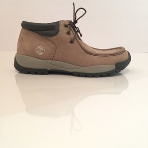 ****SOLD****Timberland Chukka Boots Camel